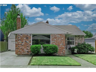 8616 NE Duddleson St, Portland, OR 97220