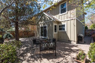 19827 Powers Rd, Bend, OR 97702
