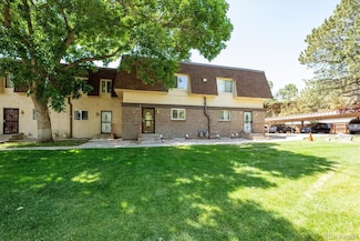 7755 E Quincy Ave Unit T2, Denver, CO 80237