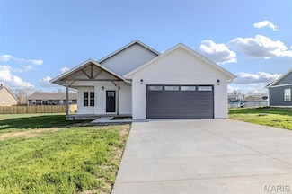 19898 Destiny Rd, Lebanon, MO 65536