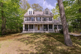 6 Fox Run Rd, Nottingham, NH 03290