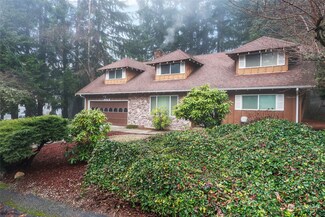 9529 51st St W, University Place, WA 98467