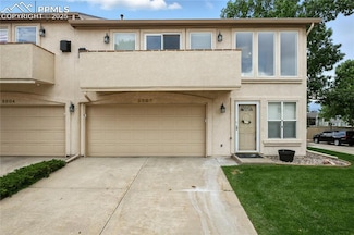 2006 Summerset Dr, Colorado Springs, CO 80920