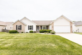 1471 Kingsley Dr, O Fallon, IL 62269