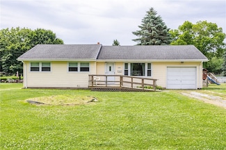 3266 Stanton Pkwy, Caledonia, NY 14423