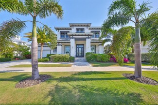 715 Pinckney Dr, Apollo Beach, FL 33572