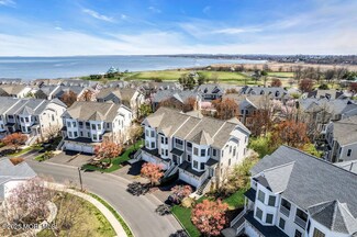 7 S Shore Dr, South Amboy, NJ 08879