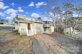 1019 Palmyra Dr, Fort Mill, SC 29708