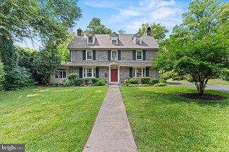 8110 Cadwalader Ave, Elkins Park, PA 19027