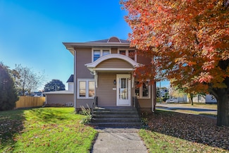 621 Marshall St, Manitowoc, WI 54220