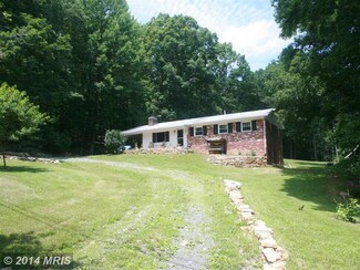 15762 Oak Ln, Haymarket, VA 20169
