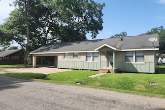 1402 Eugene St, Port Neches, TX 77651