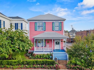 1815 Church St, Galveston, TX 77550