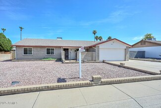 5016 W Columbine Dr, Glendale, AZ 85304