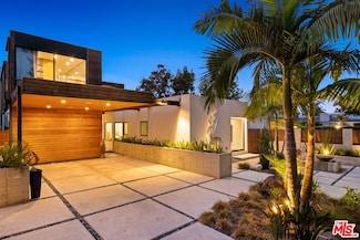 4951 Nagle Ave, Sherman Oaks, CA 91423