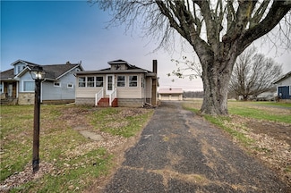 59814 County Road 9, Newcomerstown, OH 43832