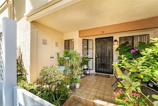 2252 Cheyenne Way Unit 70, Fullerton, CA 92833