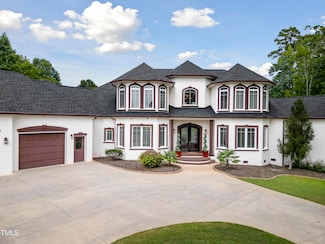 1326 Lochshire Dr, Burlington, NC 27215