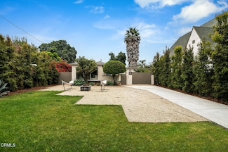 238 W Center St, Ventura, CA 93001