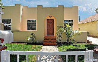827 Cypress Ave, Santa Ana, CA 92701