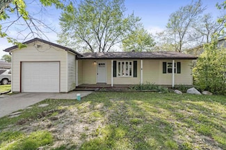 415 Prairie St, Crown Point, IN 46307