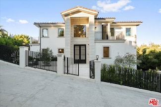 4351 Vanalden Ave, Tarzana, CA 91356
