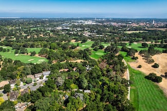 25 Stowe Ln, Menlo Park, CA 94025