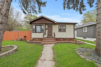 14441 Des Plaines St, Harvey, IL 60426
