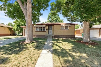 1453 S Ames St, Lakewood, CO 80232