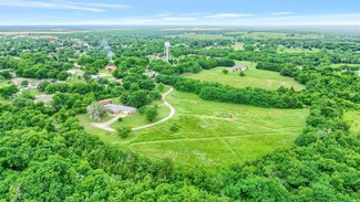 1600 N 14th St, Honey Grove, TX 75446