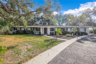 1370 Morningside Dr, Fort Myers, FL 33901