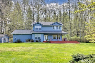 885 NW Pioneer Hill Rd, Poulsbo, WA 98370