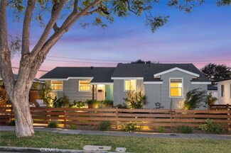 1022 W 18th St, Santa Ana, CA 92706