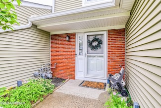 3 Birch Ln, Eatontown, NJ 07724