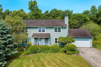 7 Watchhill Rd, Pawling, NY 12564
