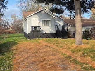 371 Beth St, Akron, OH 44301