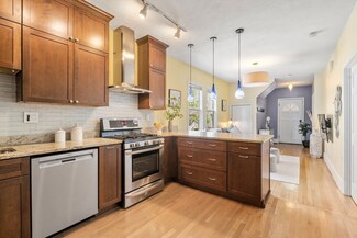 10 Campbell Park Unit 10, Somerville, MA 02144