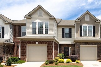 2437 Diplomat Ln, Charlotte, NC 28210