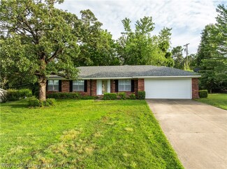 1002 Lisa Ln, van Buren, AR 72956