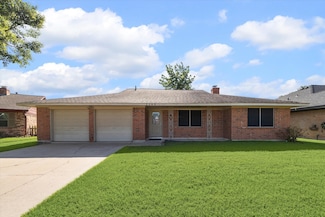 2309 Fay Ct, Deer Park, TX 77536