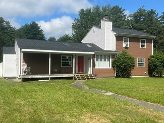 1592 Copicut Rd, Fall River, MA 02747