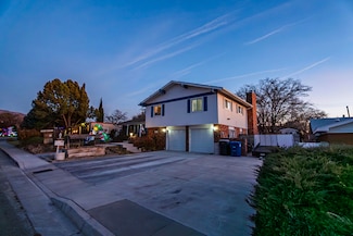 7908 Sierra Azul Ave NE, Albuquerque, NM 87110