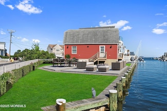 217 N Bay Dr, Bayville, NJ 08721