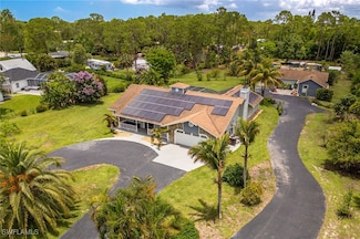 6011 Sea Grass Ln, Naples, FL 34116
