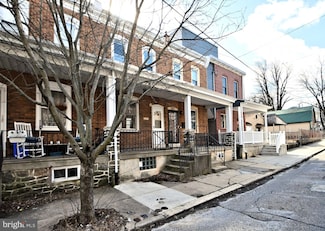 439 Dupont St, Philadelphia, PA 19128