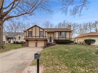 17317 E 50th Terrace Ct S, Independence, MO 64055