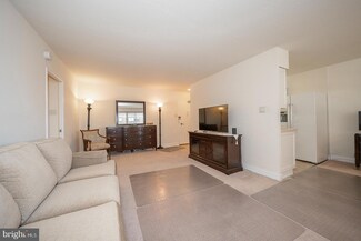 1900 34 John F. Kennedy Blvd Unit 805-807, Philadelphia, PA 19103