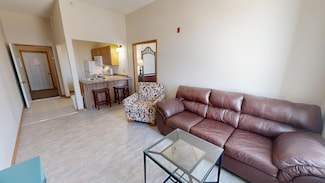 542 Benson Ave SW Unit Apartment, Willmar, MN 56201