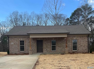20477 Poff Ln, Athens, AL 35614