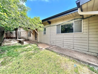 8711 Westover Club Dr Unit A, Austin, TX 78759